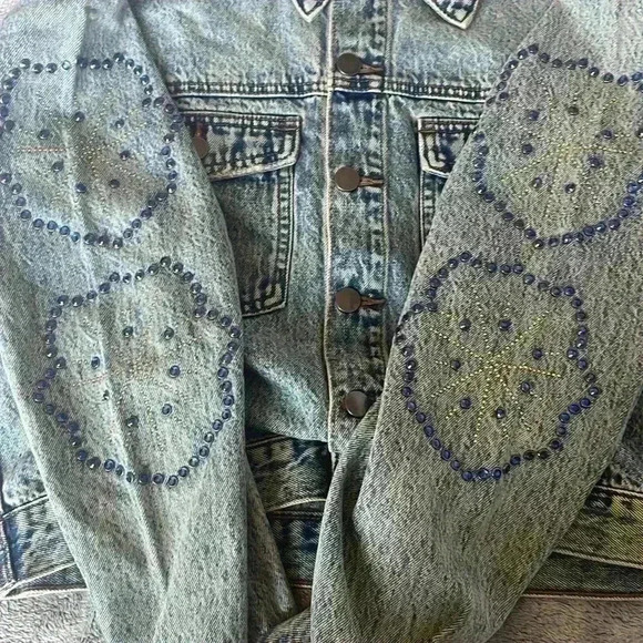 KUT from the Kloth Dolly Rhinestone Crop Denim Jacket in Fanciful Sz Medium NWT - Picture 10 of 11